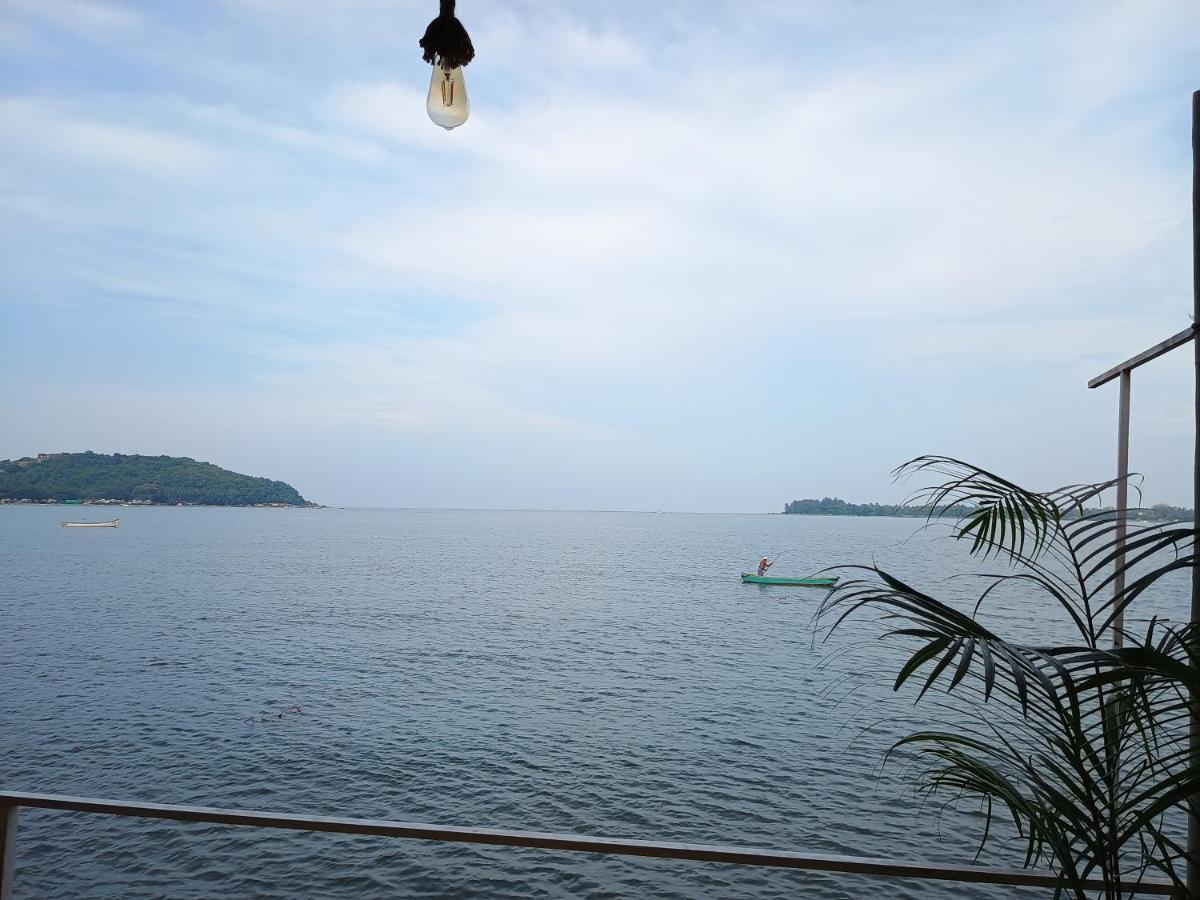 Gs Home On The Bay - Super Sea View Glass Studio Apartment Vagator Extérieur photo