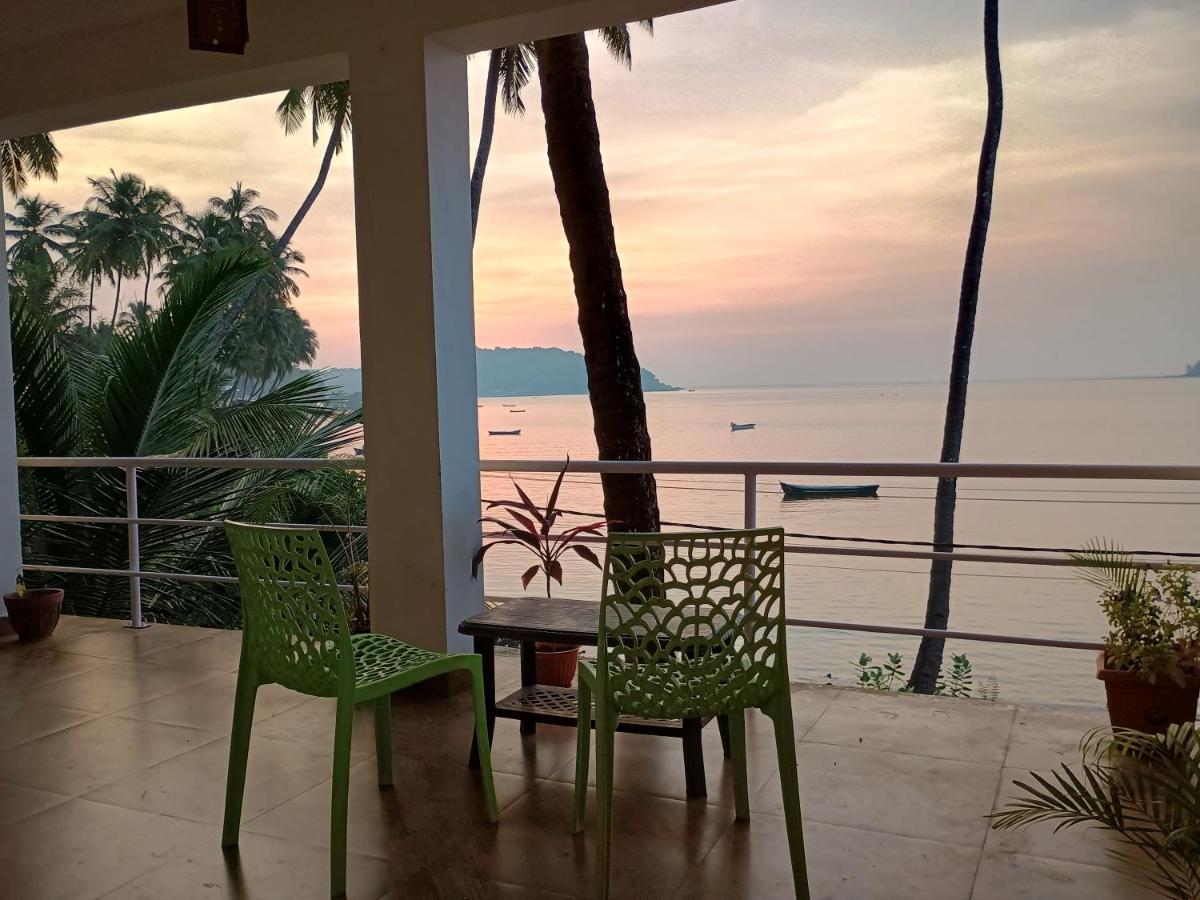 Gs Home On The Bay - Super Sea View Glass Studio Apartment Vagator Extérieur photo